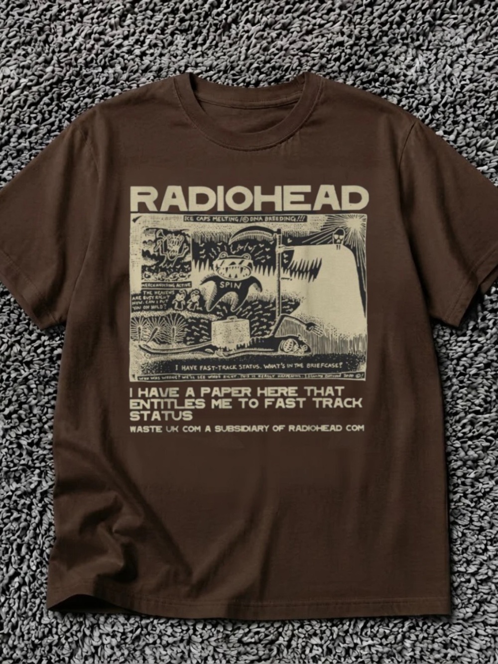 Gildan Brown Short Sleeve Radiohead Graphic Tee with Cream Print | Unisex Shirt